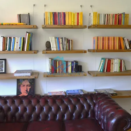 Appartement Oasis Of Ample Space And Comfort