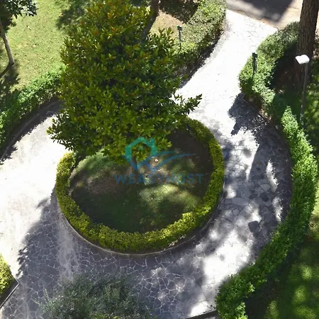 Oasis Of Ample Space And Comfort *